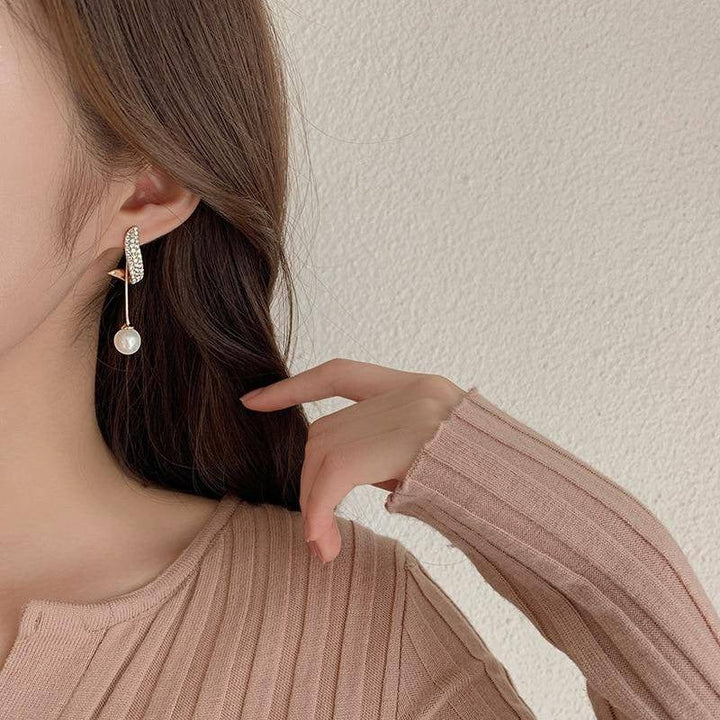The Alessandra Pearl Earrings