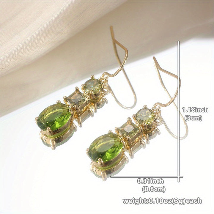 Elegant Green Retro Pendant Earrings