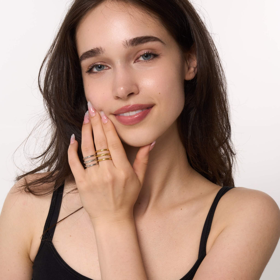 Lova Ring
