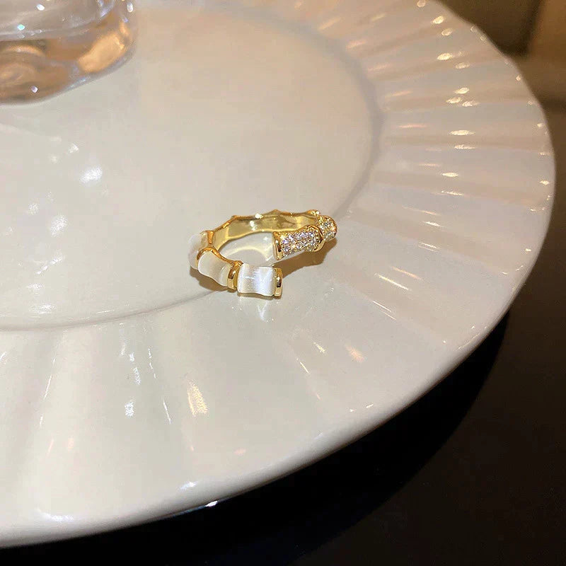 Luxury Adjustable Ring with White Opal in Gold