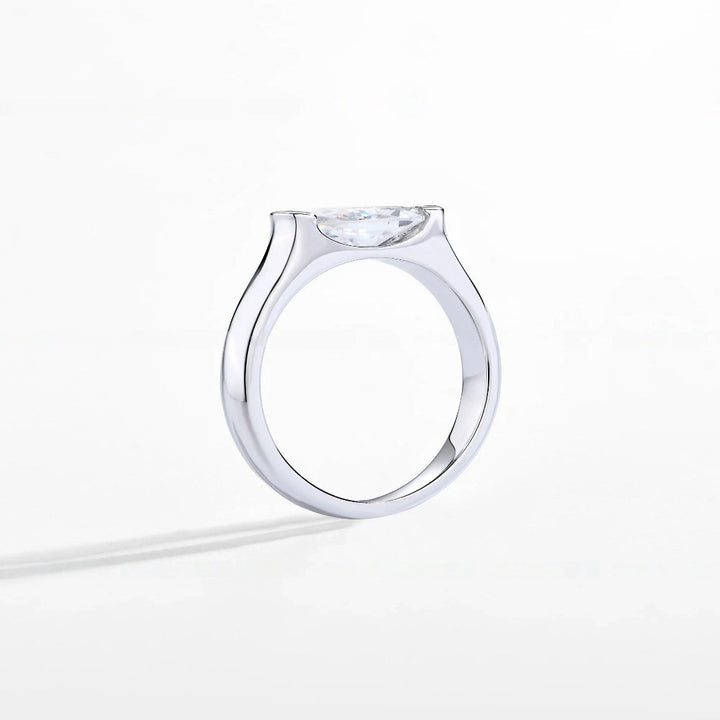 Elysia Marquise Light Ring