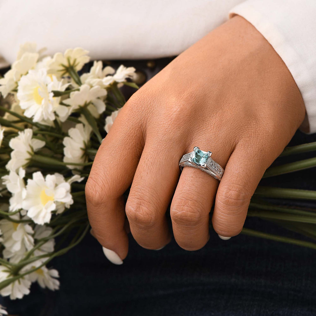 Eiffel Elegance Ring - Aquamarine