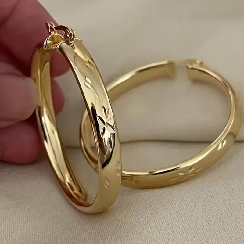 Retro Golden Hoop Earrings